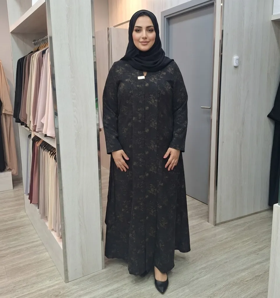 عباية تطريز فاخر.webp