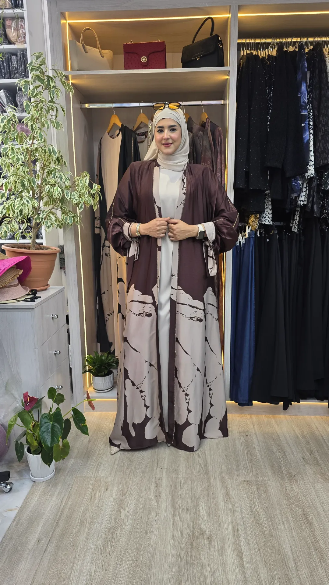 عباية قطعتين بقماش بارد (ماروني, 46)