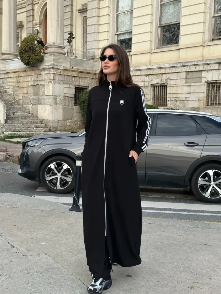 فستان رياضي بسحاب أمامي