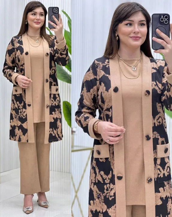 Decorative three-piece set