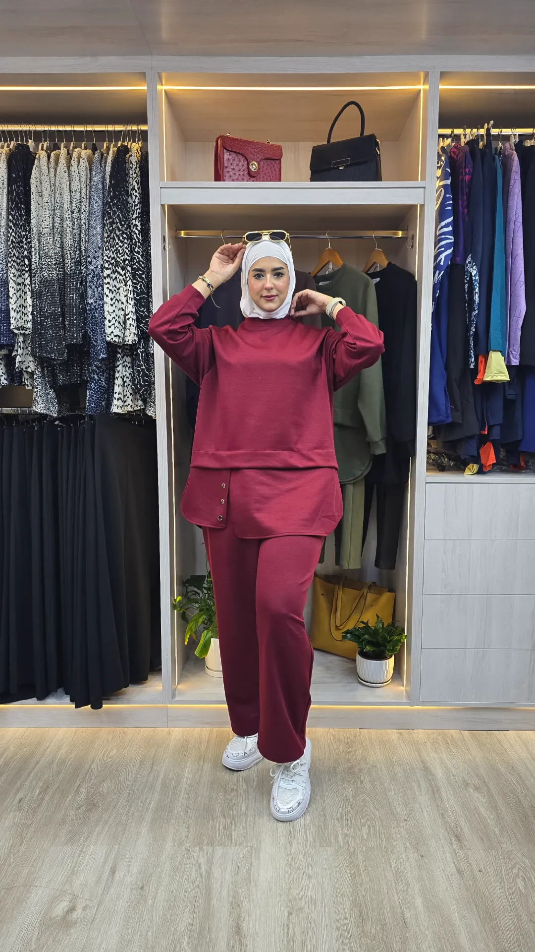 طقم قطعتين بألوان متعددة وتصميم مريح (ماروني, 38)