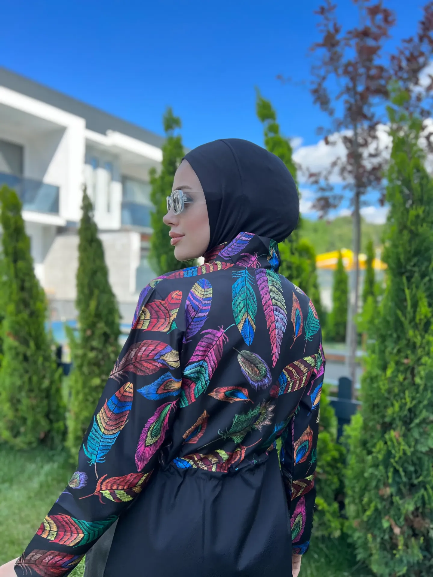 Parachute burkini with feather designs, 4 pieces