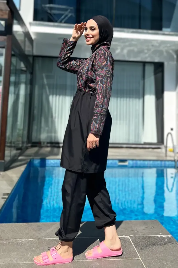 Black parachute burkini with leaf pattern, 4 pieces