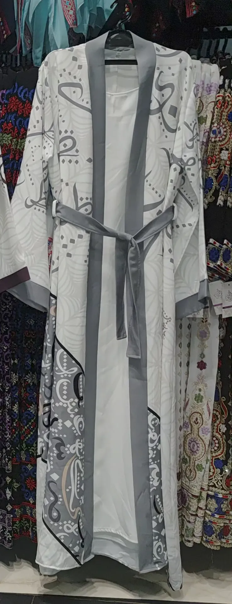Ramadan abaya with Islamic calligraphy pattern (GRAY, 1)