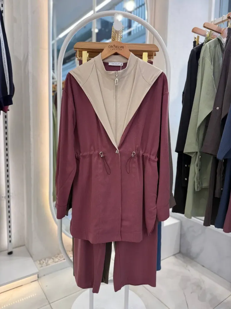 A luxurious two-piece Turkish tansal set (MAROON, 38)