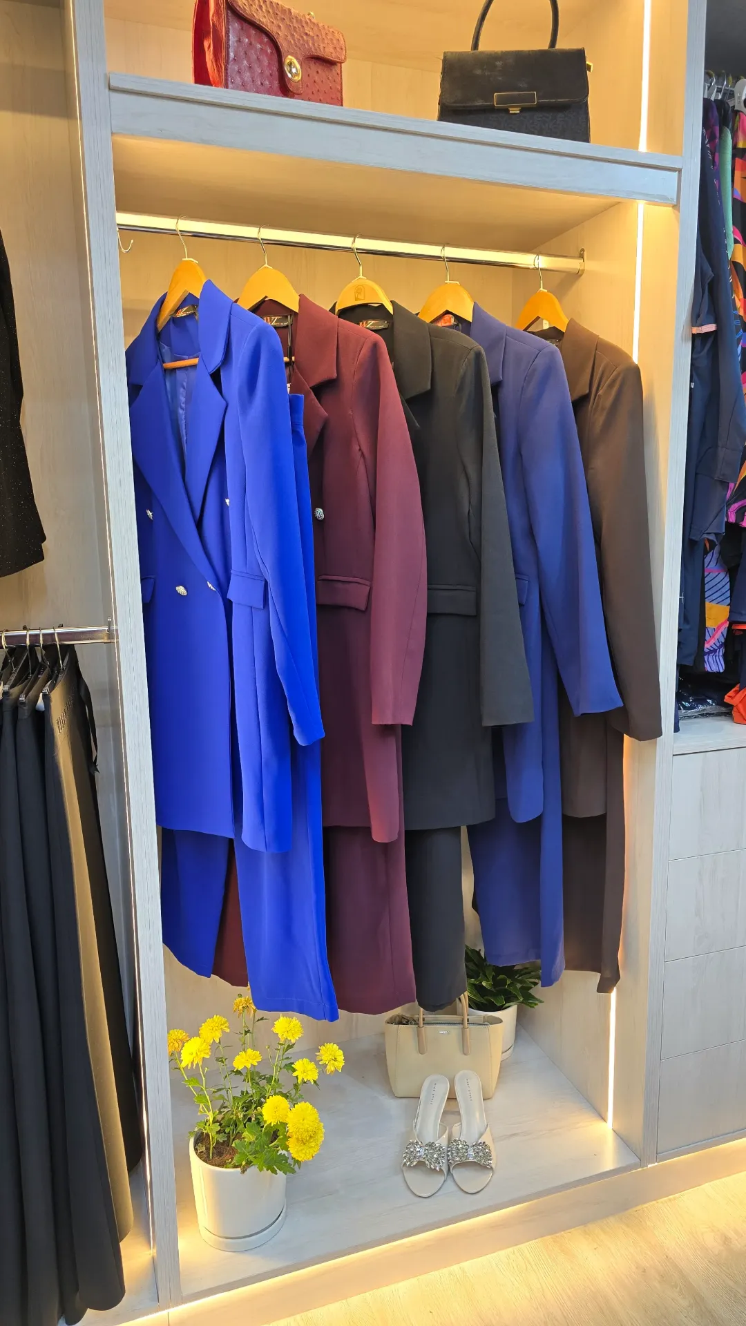 طقم رسمي قطعتين للدوامات