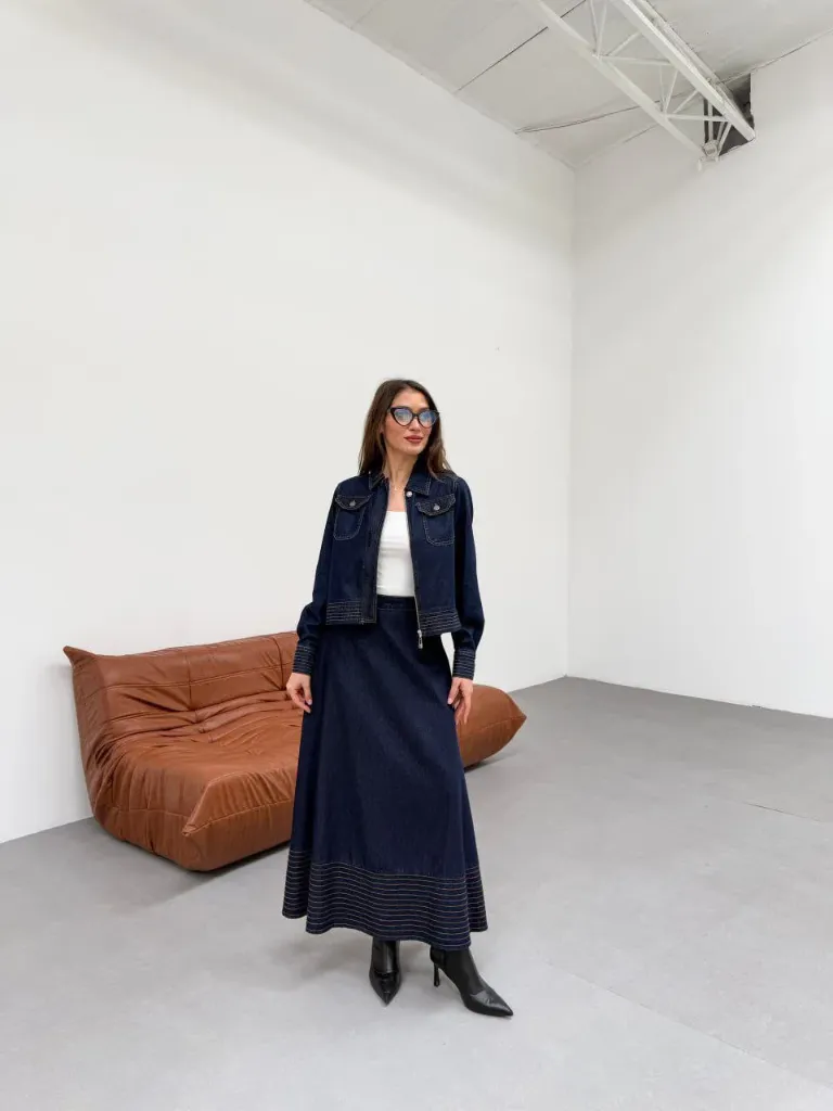 Two-piece trendy denim skirt set (S)