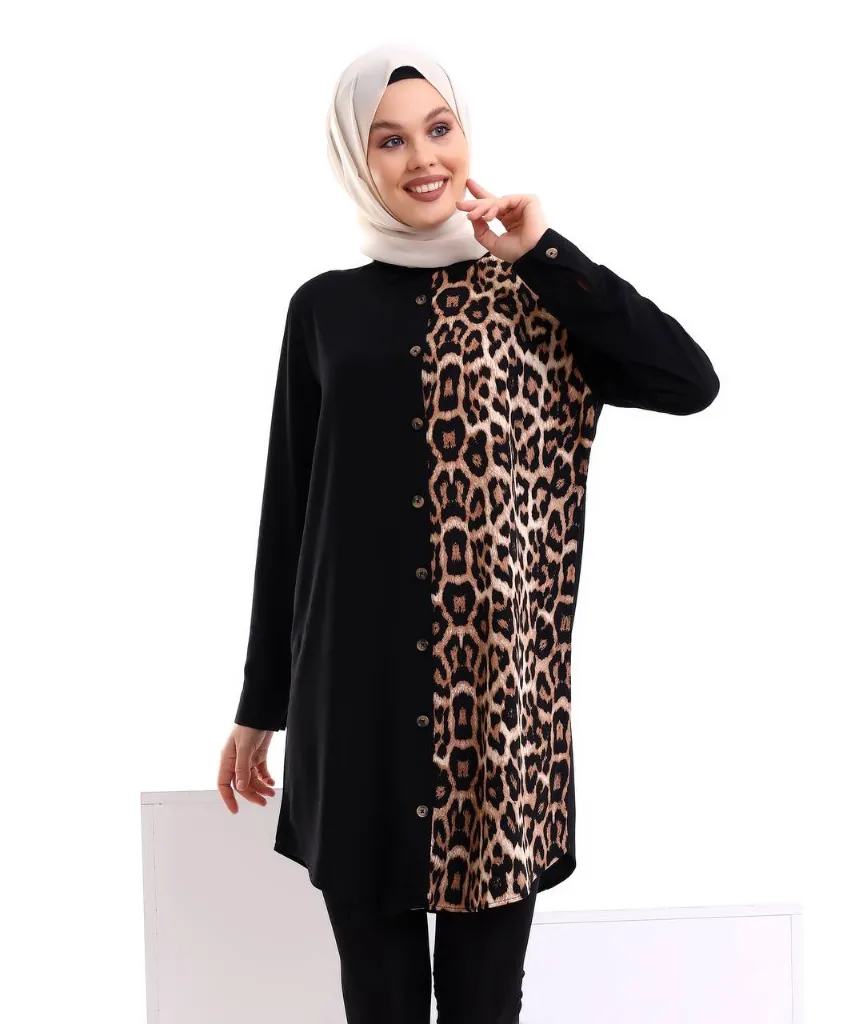 Long shirt made of cotton fabric (M)