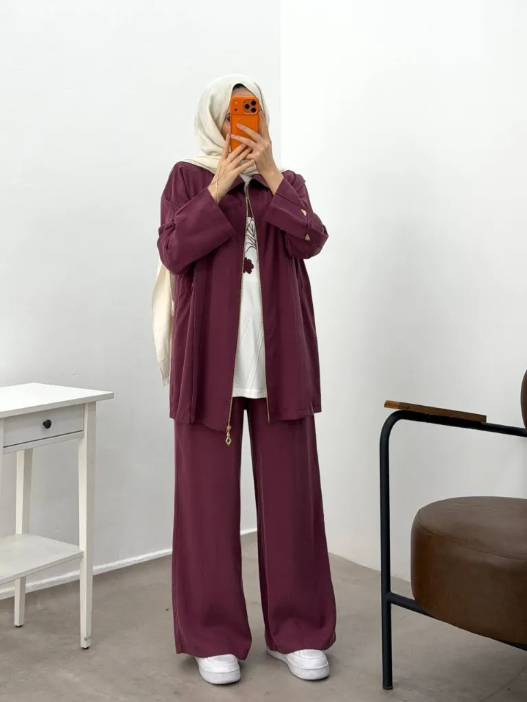 3-piece set with cotton blouse