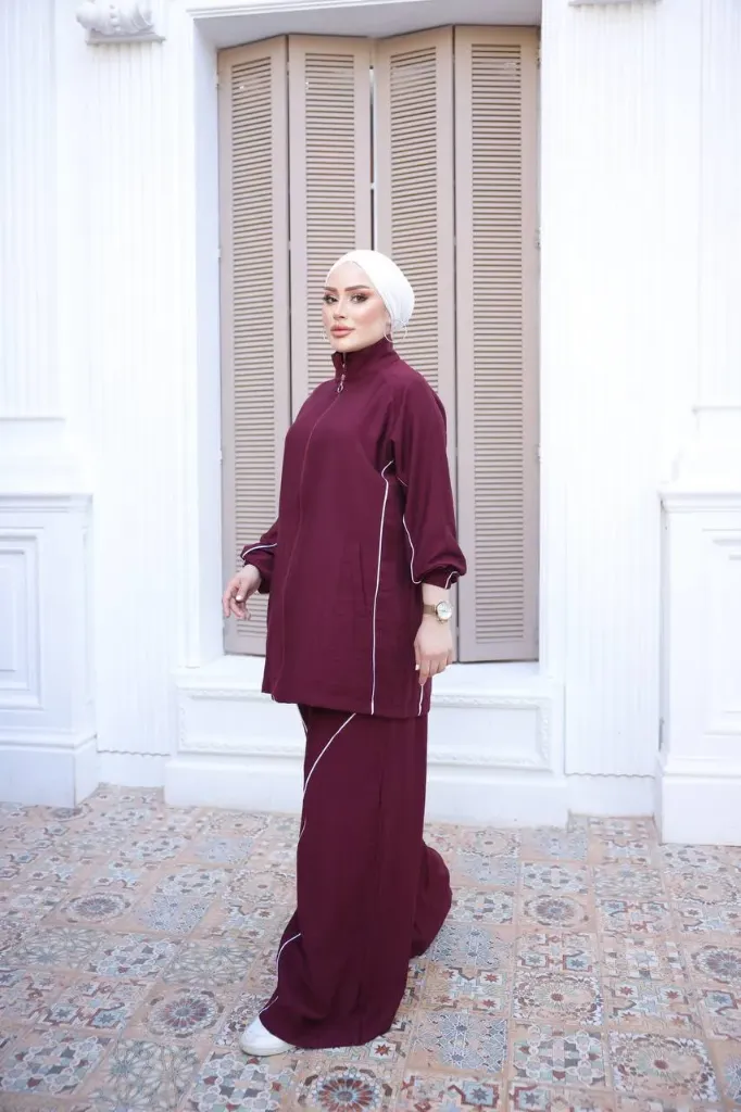 Asilina two-piece set: practical and luxurious