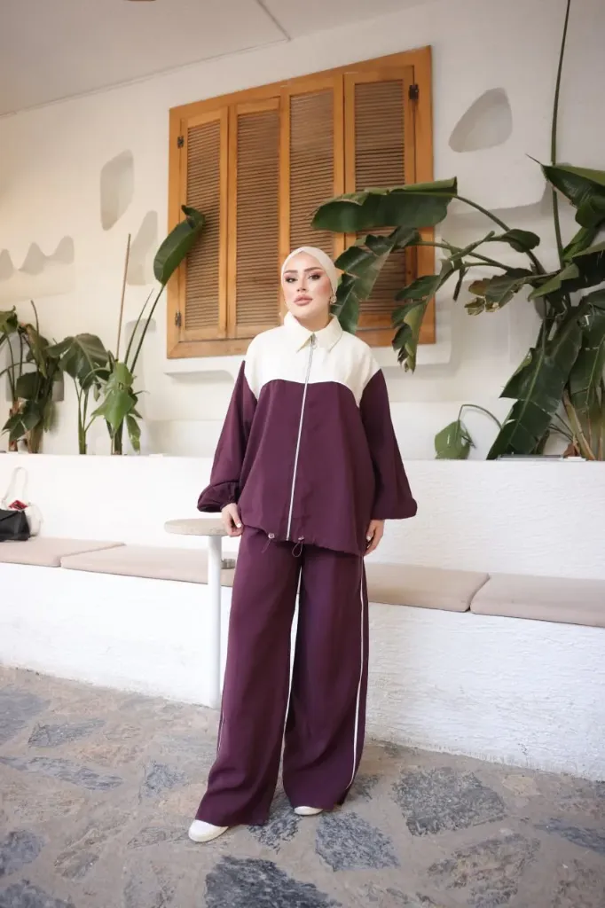 Zara Cobra two-piece set, practical and luxurious