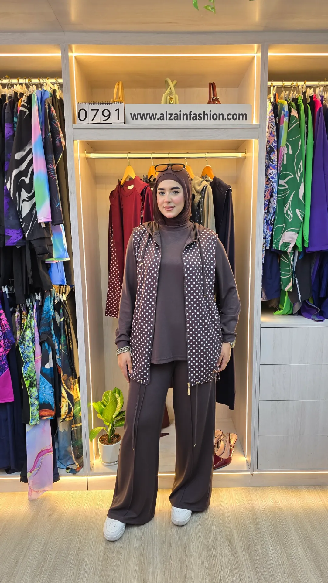 طقم أوشو فاخر من قطعتين بنقشة البولكا دوت
