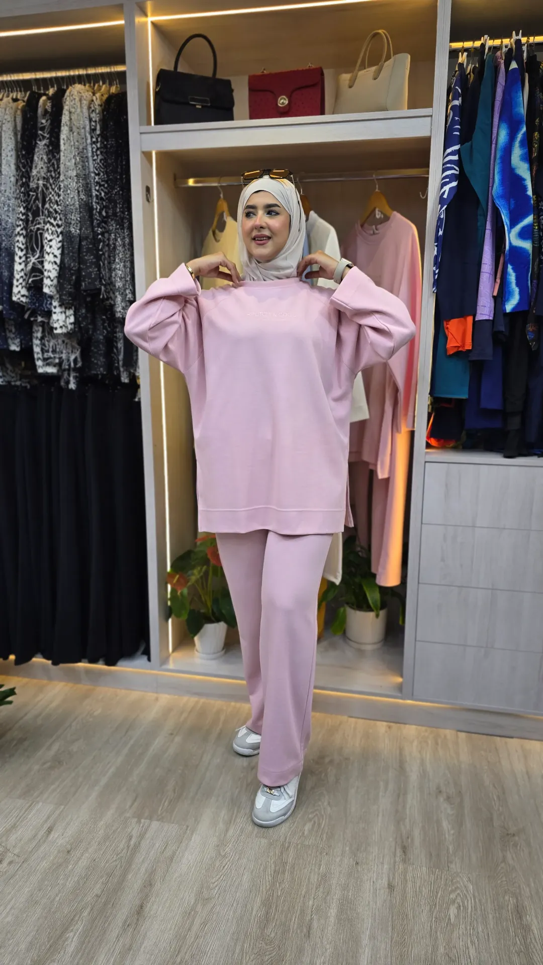 طقم سادة عملي مكون من قطعتين