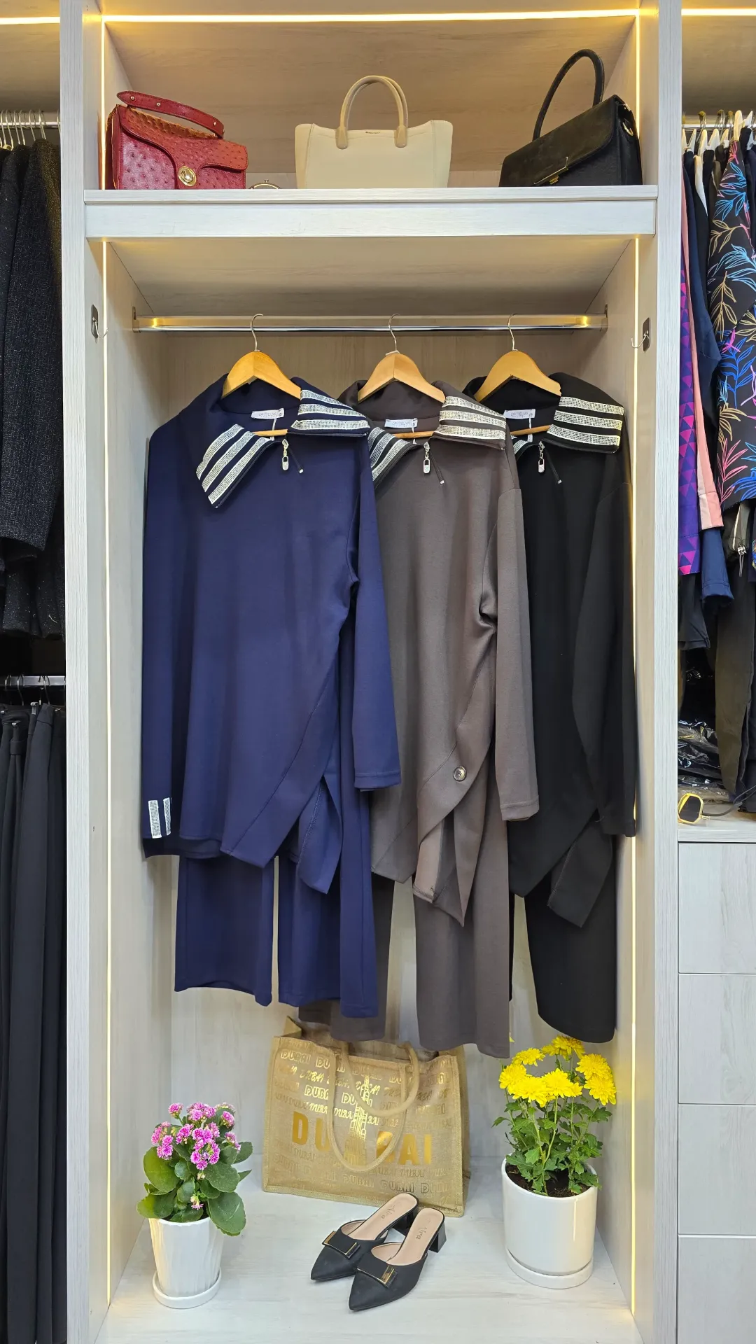 طقم رياضي قطعتين