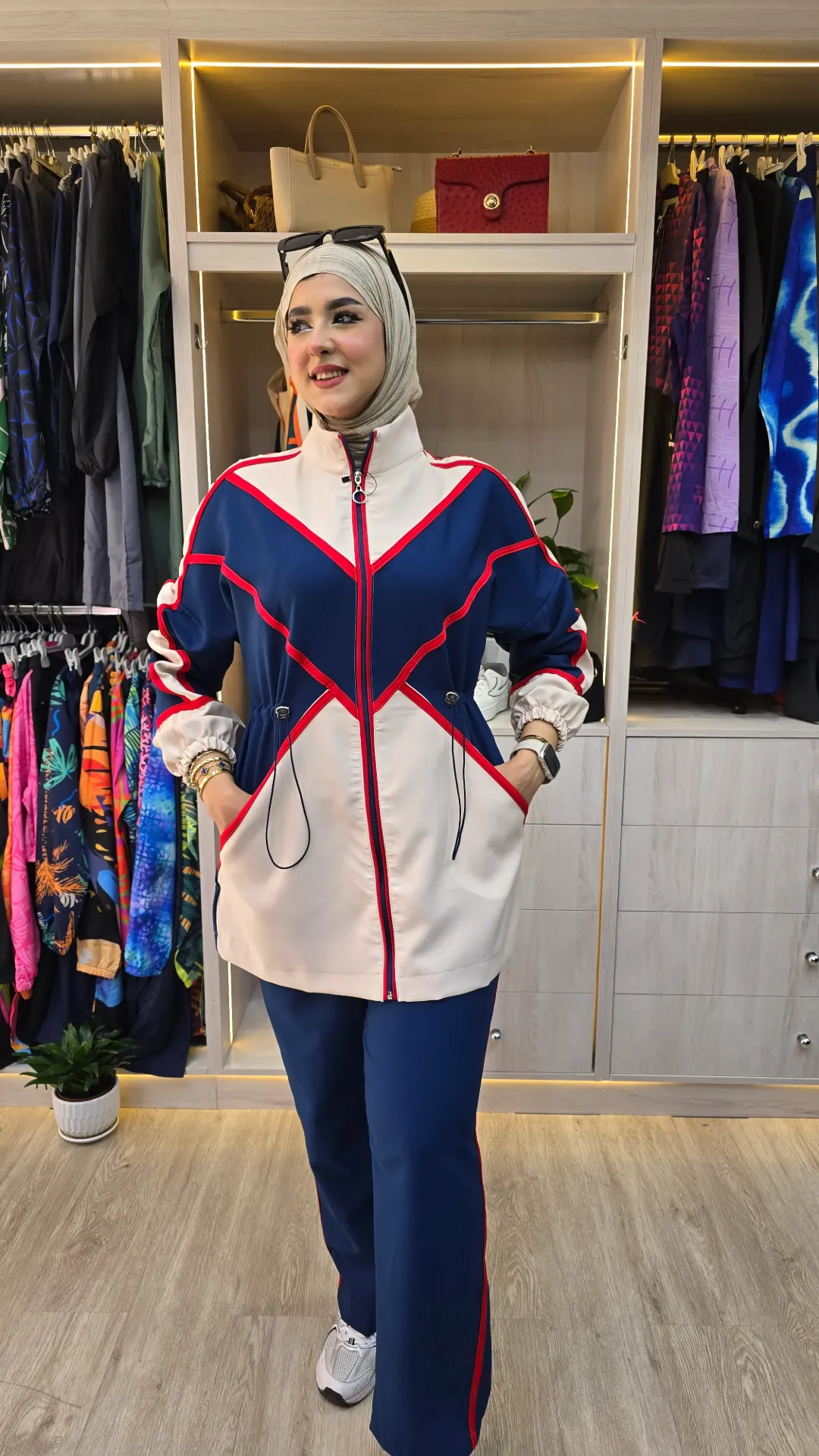 A practical two-piece set that suits all seasons